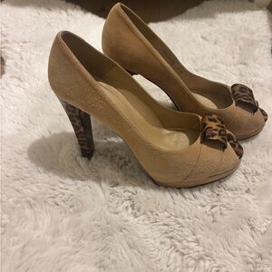 Stuart Weitzman Tan Heels with Leopard Accent